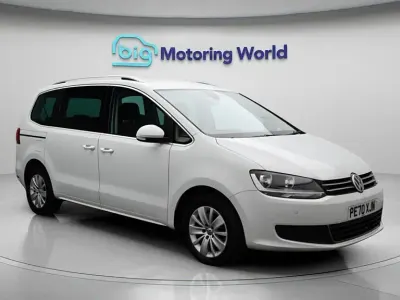 Usado VW Sharan SE 150 HP (110 kW) 2020 Branco Monovolume