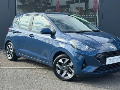 New Hyundai i10 Advanced 63 HP (46 kW) 2026 Green Hatchback