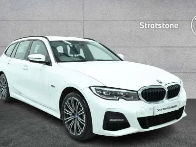 Used BMW 330e M Sport 288 HP (211 kW) 2022 White Estate