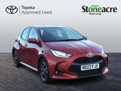 Used Toyota Yaris Hybrid Design 116 HP (85 kW) 2023 Red Hatchback