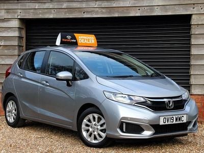 Used Honda Jazz SE 102 HP (75 kW) 2019 Silver Hatchback
