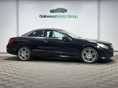 Begagnad Mercedes E250 2012 Svart Cab