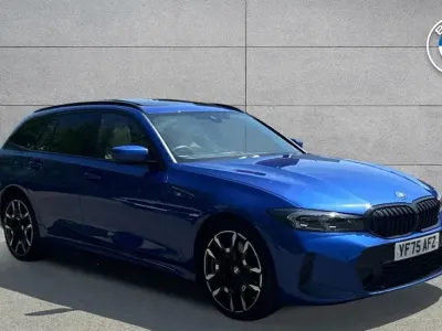 Used BMW 330 M Sport 288 HP (211 kW) 2025 Blue Estate