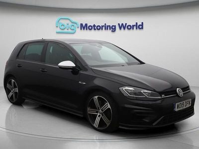 VW Golf VII