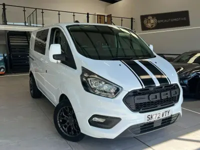 Used Ford Transit Custom Limited 170 HP (125 kW) 2022 White Van