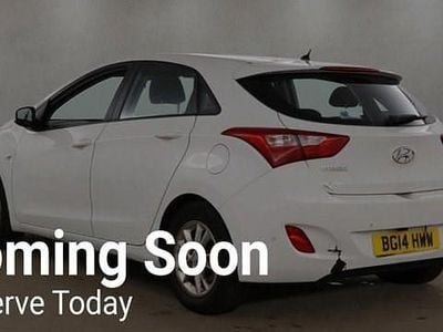 Used Hyundai i30 Active 110 HP (80 kW) 2014 White Hatchback