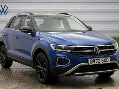 Used VW T-Roc Style 150 HP (110 kW) 2022 Blue SUV