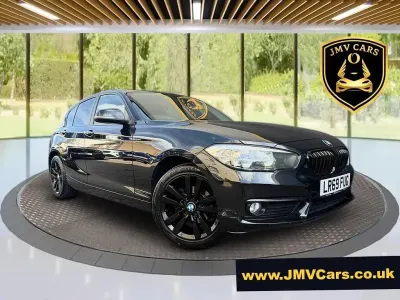 Used BMW 118 Sport Line 2019 Black Hatchback