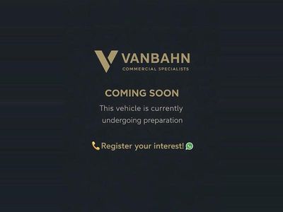 Used Vauxhall Vivaro 120 HP (88 kW) 2019 White MPV