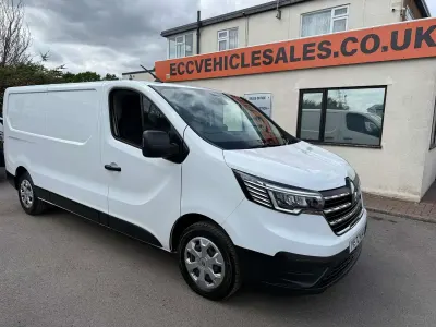 Used Renault Trafic Business 2022 White