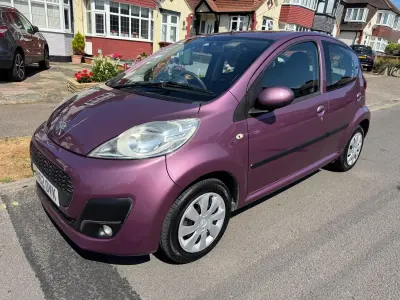 Used Peugeot 107 Active 68 HP (50 kW) 2013 Mauve/purple Hatchback