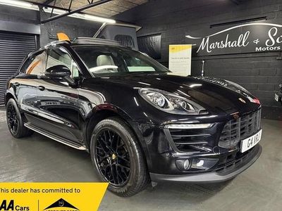 Black Used 2016 Porsche Macan SUV | £23,999 (Fair price)