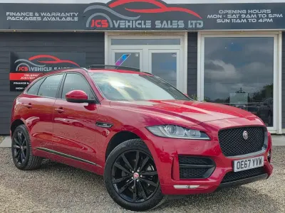 Używany Jaguar F-Pace R-Sport 240 KM (176 kW) 2018 Czerwony SUV