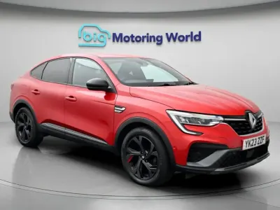 Usado Renault Arkana R.S. 145 CV (106 kW) 2022 Rojo SUV
