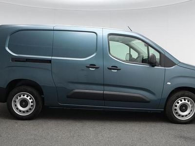 Ny Citroën Berlingo 100 HK (73 kW) 2026 Blå Minibuss