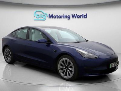 Blue Used 2021 Tesla Model 3 Long Range AWD Sedan | £17,500 (Fair price)