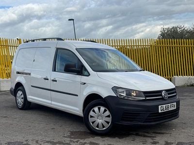 White Used 2018 VW Caddy Maxi Startline MPV | £8,694 (Fair price)