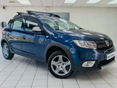 Used Dacia Sandero Comfort 90 HP (66 kW) 2018 Blue Hatchback