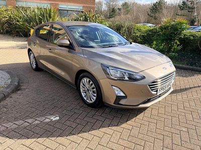 Used Ford Focus Titanium 125 HP (91 kW) 2020 Silver Hatchback