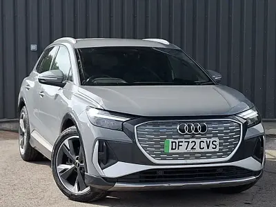 Second-hand Audi Q4 e-tron S-Line 125 kW (170 CP) 2023 Gri SUV