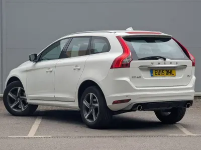 Second-hand Volvo XC60 R-Design 2015 Alb SUV