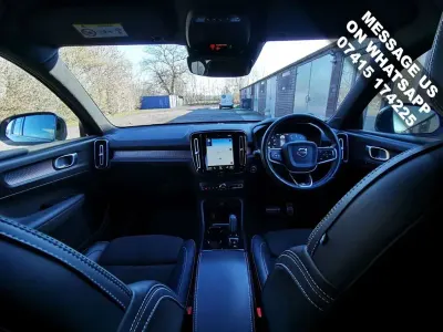 Begagnad Volvo XC40 R-Design 150 HK (110 kW) 2019 Grå SUV