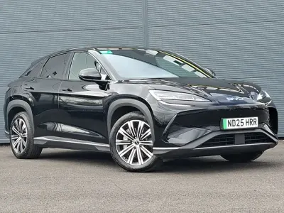 Begagnad BYD Sealion 7 Comfort 230 kW (313 HK) 2025 Svart SUV
