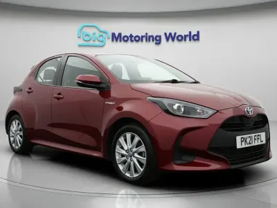 Używany Toyota Yaris Hybrid 114 KM (83 kW) 2021