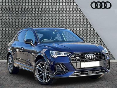 Begagnad Audi Q3 Black Edition 2022 Blå SUV