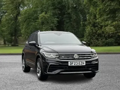 Używany VW Tiguan R-line Edition 150 KM (110 kW) 2023 Czarny SUV