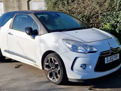 Used Citroën DS3 2012 White Hatchback