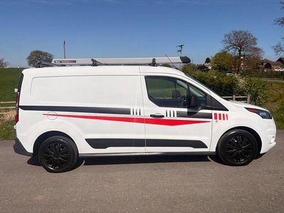 Used Ford Transit Connect Trend 100 HP (73 kW) 2018 White MPV