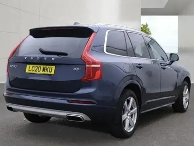 Used Volvo XC90 Momentum 2020 Blue SUV