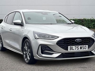 New 2025 Ford Focus ST-Line Hatchback | £25,198 (Expensive)