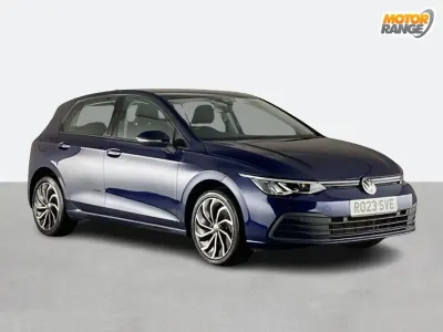 Second-hand VW Golf VIII Life 2023 Albastru Hatchback