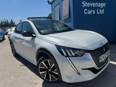 Used Peugeot e-208 GTi 100 kW (136 HP) 2022 White Hatchback