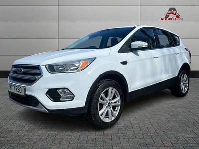 Used Ford Kuga Zetec 120 HP (88 kW) 2017 White SUV