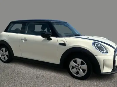 Used Mini Cooper Comfort 136 HP (100 kW) 2021 White Hatchback