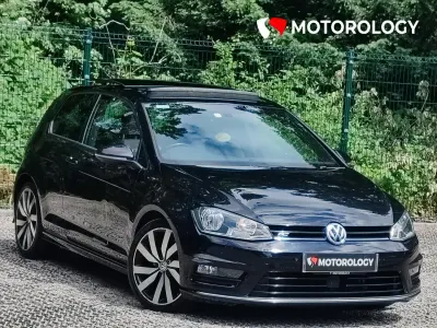 Used VW Golf VII R-line Edition 148 HP (108 kW) 2017 Black Hatchback