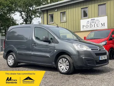 Used Citroën Berlingo 75 HP (55 kW) 2017 Grey MPV
