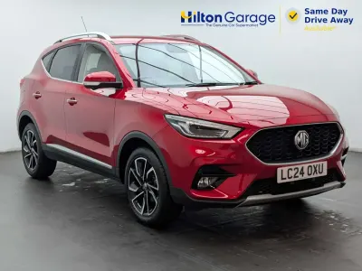 Używany MG ZS Exclusive 106 KM (77 kW) 2024 Czerwony SUV