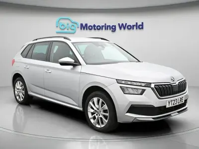 Käytetty Skoda Kamiq SE Drive 150 HP (110 kW) 2023 Hopea Katumaasturi