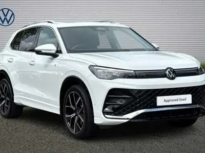 Used VW Tiguan R-line 150 HP (110 kW) 2024 White SUV