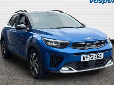 Usado Kia Stonic GT-Line S 118 HP (86 kW) 2022 Azul SUV