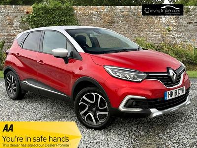 Used Renault Captur Dynamique 90 HP (66 kW) 2018 Red/silver SUV