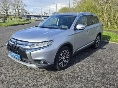 Used Mitsubishi Outlander 147 HP (108 kW) 2017 Silver SUV