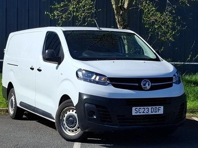 Used Vauxhall Vivaro 100 HP (73 kW) 2023 White MPV