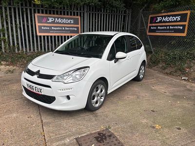 White Used 2016 Citroën C3 PureTech Hatchback | £3,769 (Fair price)