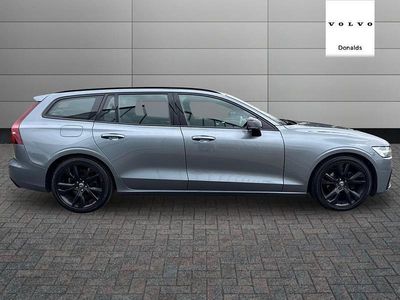 Usado Volvo V60 R-Design 188 HP (138 kW) 2019 Cinzento Carrinha