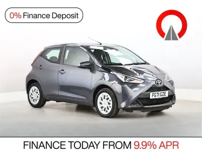 Used Toyota Aygo X-play 72 HP (52 kW) 2021 Grey Hatchback